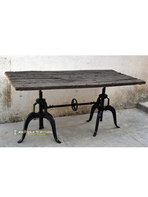 Table in Reclaimed Sleeper Wood | Restaurant Tables and Chairs Wholesale