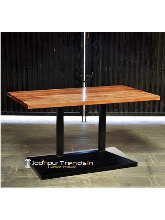 Solid Wood Fine Dine Restaurant Table Modern Restaurant Industrial Table 