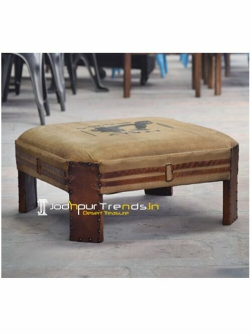 Upholstered Bajot Cafe Bistro Furniture